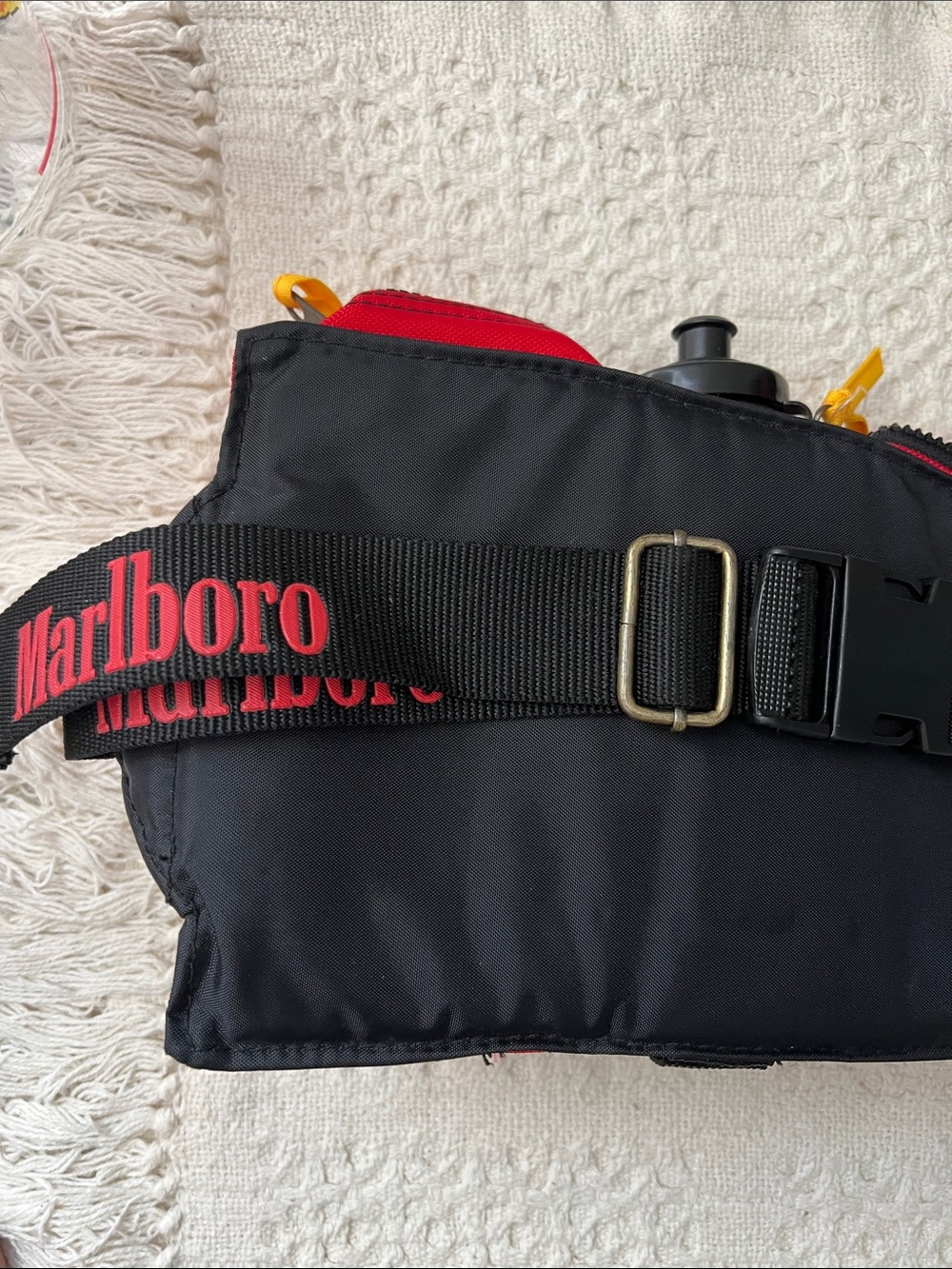Marlboro vintage fanny pack - Picture 4 of 6